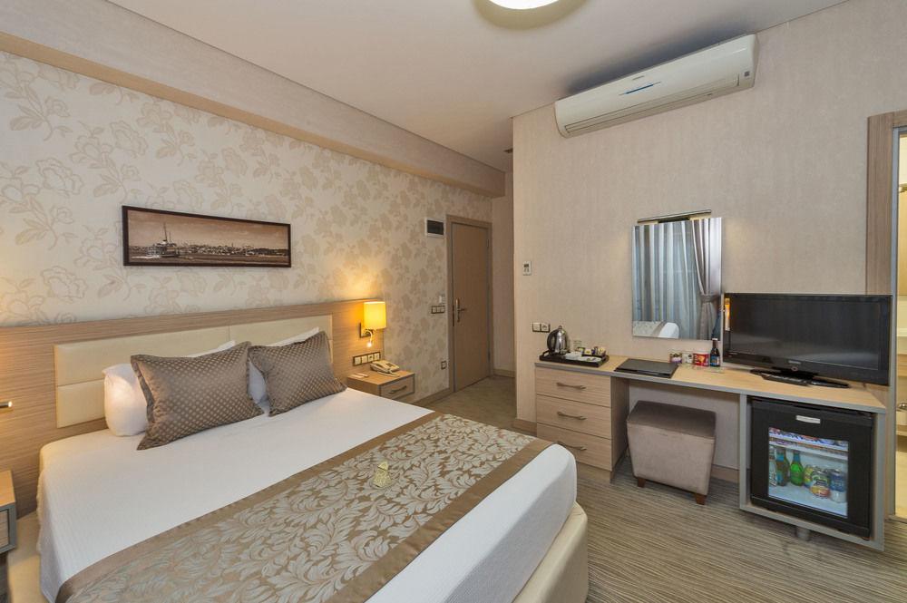 Galata La Bella Hotel อิสตันบูล ภายนอก รูปภาพ