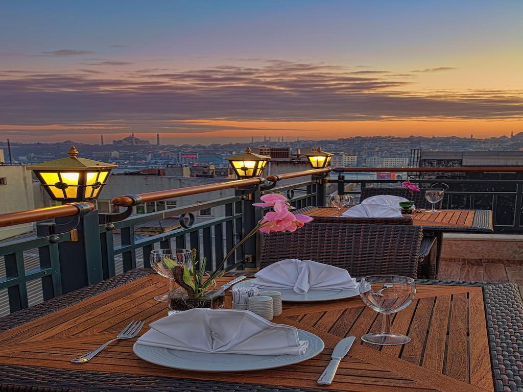 Galata La Bella Hotel อิสตันบูล ภายนอก รูปภาพ